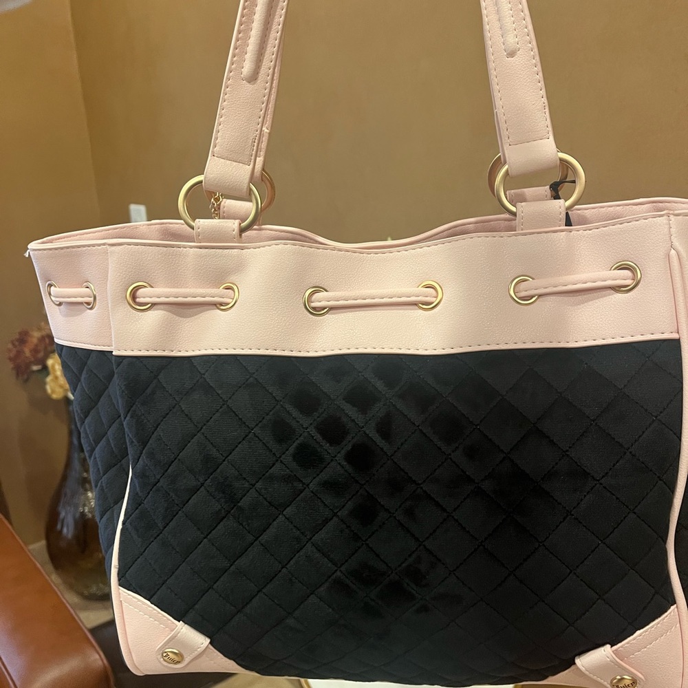 Juicy Couture Fairy Tale Daydreamer - Pink and Black Quilted - Picture 5 of 7